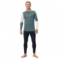 Norrøna - Falketind Equaliser Merino Round Neck - T-shirt en laine mérinos -Sous-vêtements mérinos Soldes norroena falketind equaliser merino round neck t shirt en laine merinos detail 3