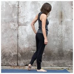 Super.natural - Women's Essential Cuffed Pant - Pantalon de jogging -Sous-vêtements mérinos Soldes supernatural womens essential cuffed pant pantalon de jogging detail 4